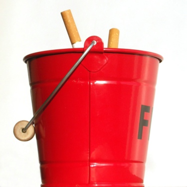 小红桶烟灰缸/Fire Bucket Ashtray